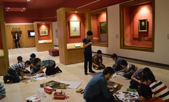 کتابخانه و موزه ملی ملک، کارگاه «آشنایی کودکان با شیوه‌های چاپ سنتی و تصویرگری آثار کهن فرهنگی» برگزار می‌کند