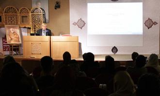 سومین نشست «تذهیب و کتاب‌آرایی ایرانی» در کتابخانه و موزه ملی ملک برگزار شد